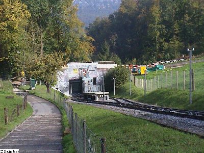 Mittelstation Grünenboden<br />(Ist eine Haltestelle mit Halt auf Verlangen. Darum gibt es in den Wagen der SSB Knöpfe)