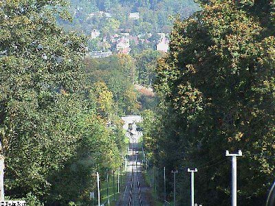 Blick aus dem Wagen der SSB in Richtung Tal