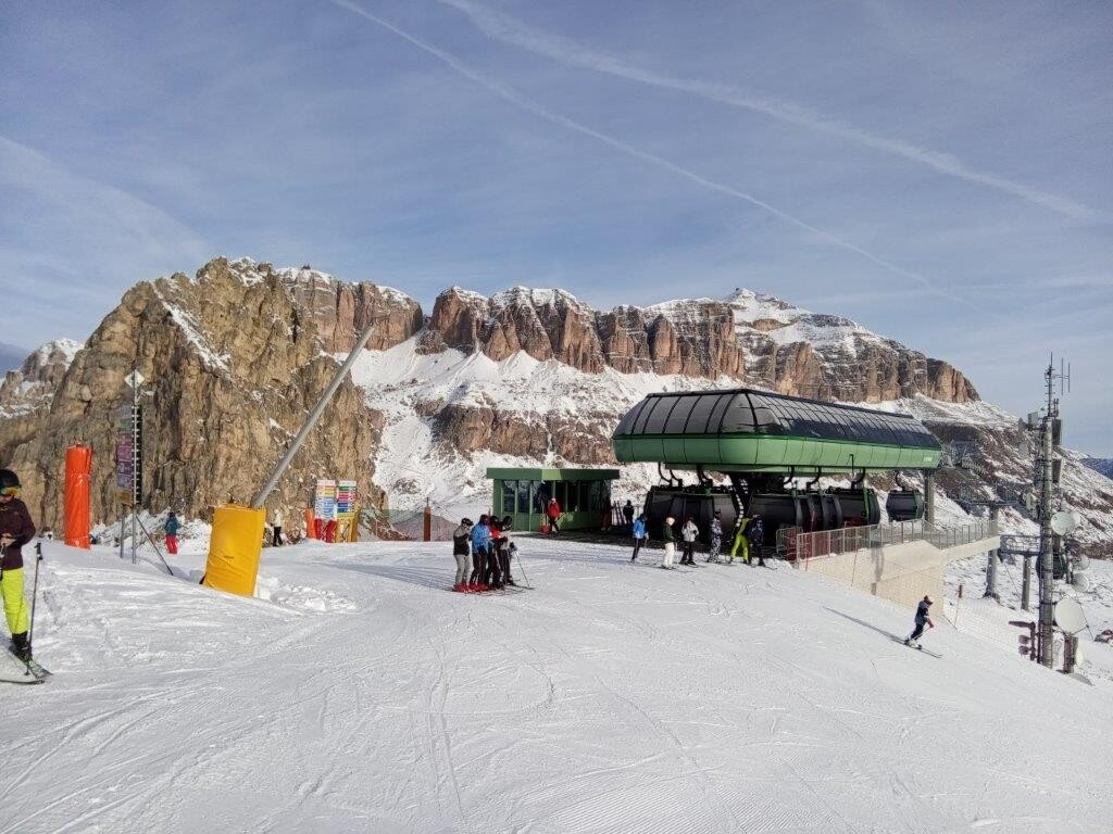 Die neue Lezuo EUB, Bergstation zum Glück sehr kompakt gehalten