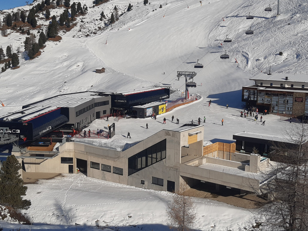 Blick von der Sassgalunabfahrt