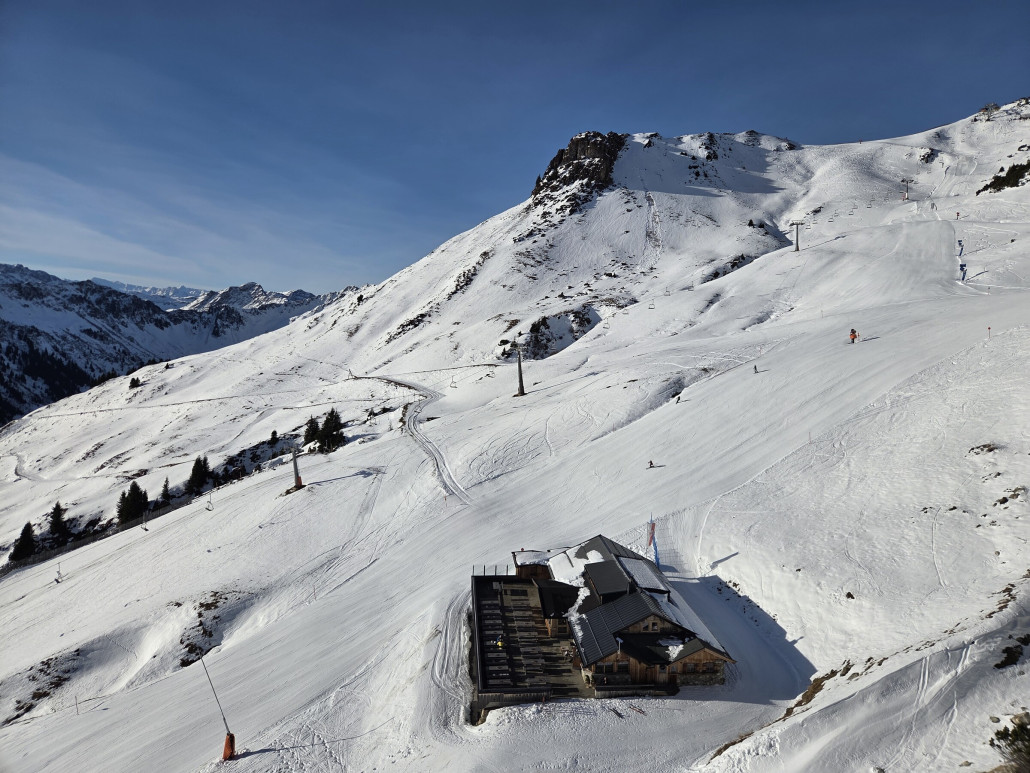 Saalbach-2025-Day1 (14).jpg