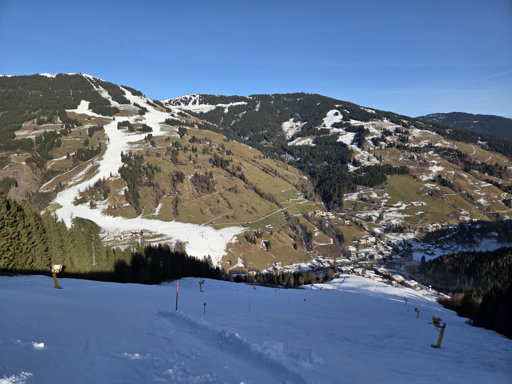 Saalbach-2025-Day1 (39).jpg