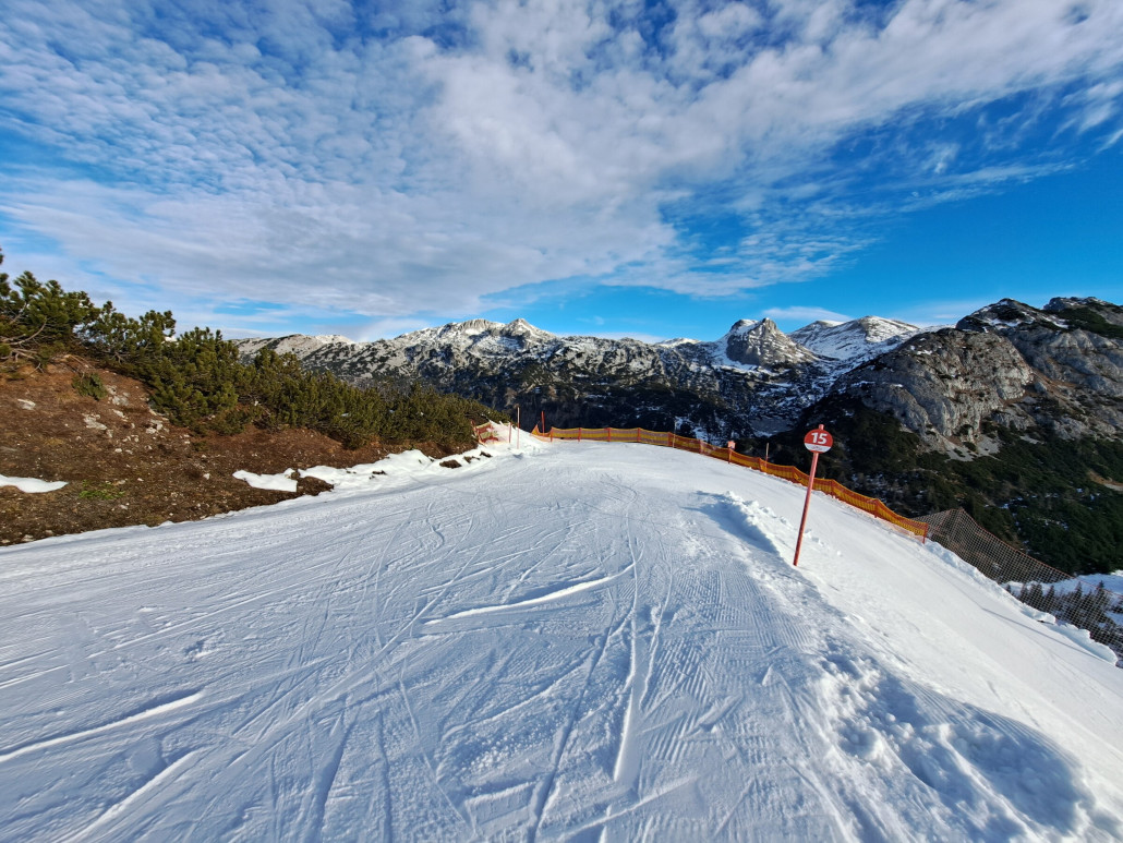 Piste 15 um 09:50 - Derzeit nur zu den Großseeliften befahrbar!