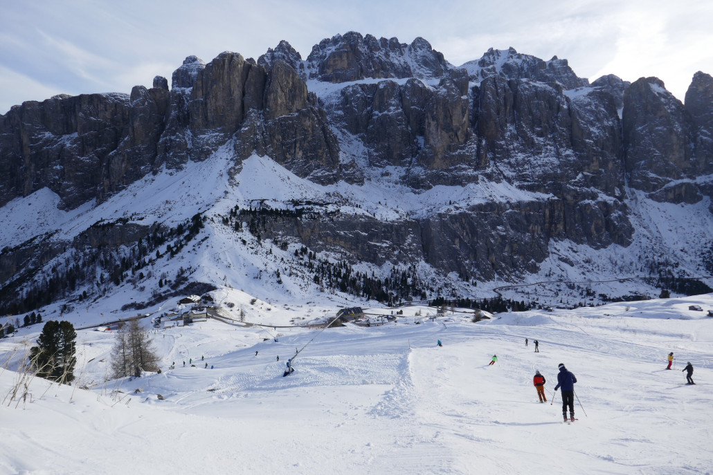 Kurze Abfahrt zwischen Val Setus und Cir mit prächtiger Kulisse