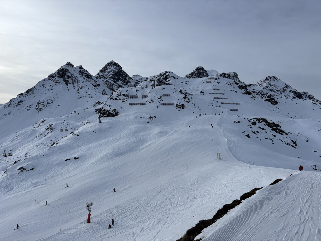 Erster Blick zur Rinderhütte