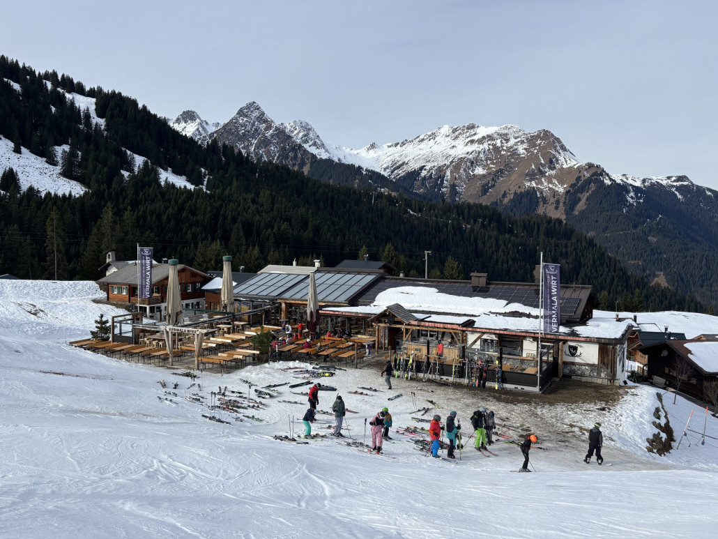 Und näher - skiständer wären noch cool