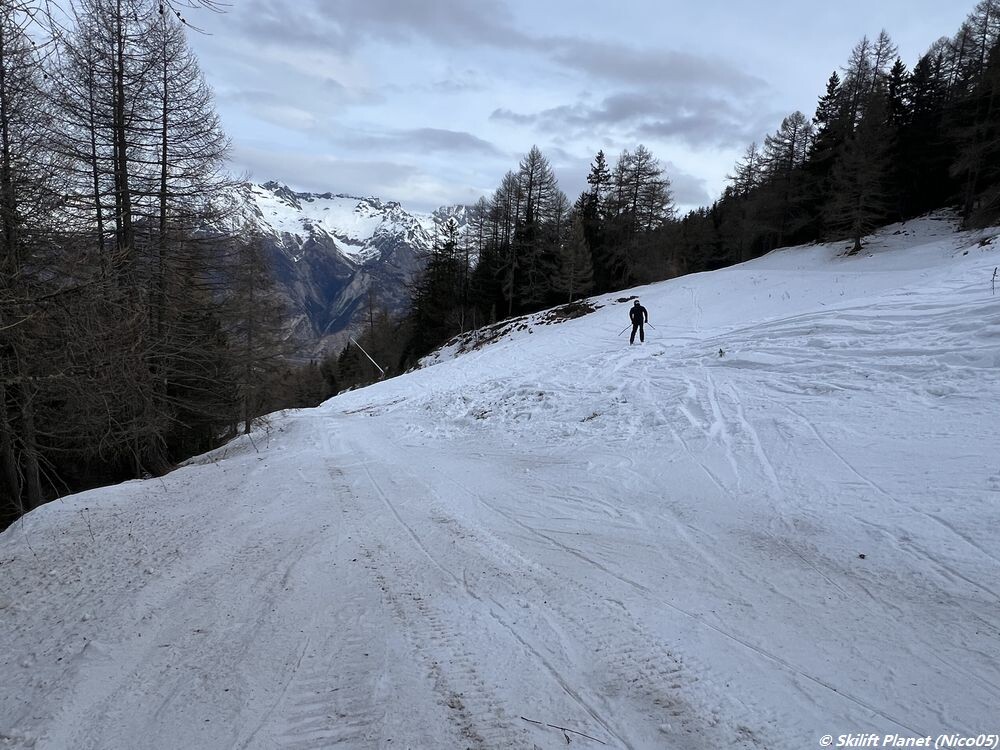 Blaue Piste Senntum-Breite Steg