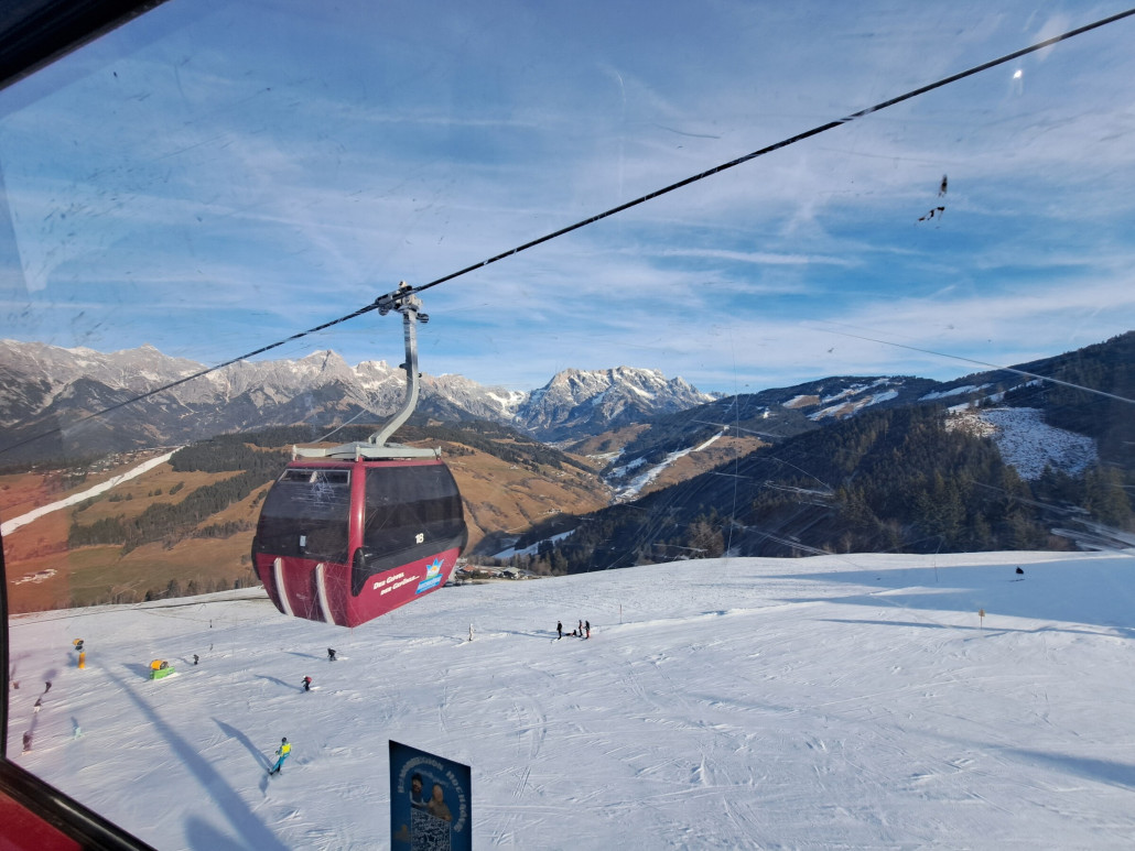 Piste 10/23 aus der Abergbahn um 12:30
