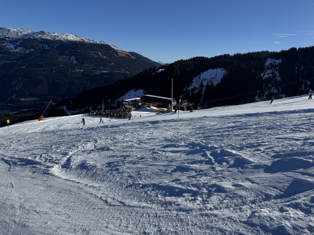 Traube um halb zwölf an der Hanglalm, knapp 15 Minuten, wir brauchten ihn halt