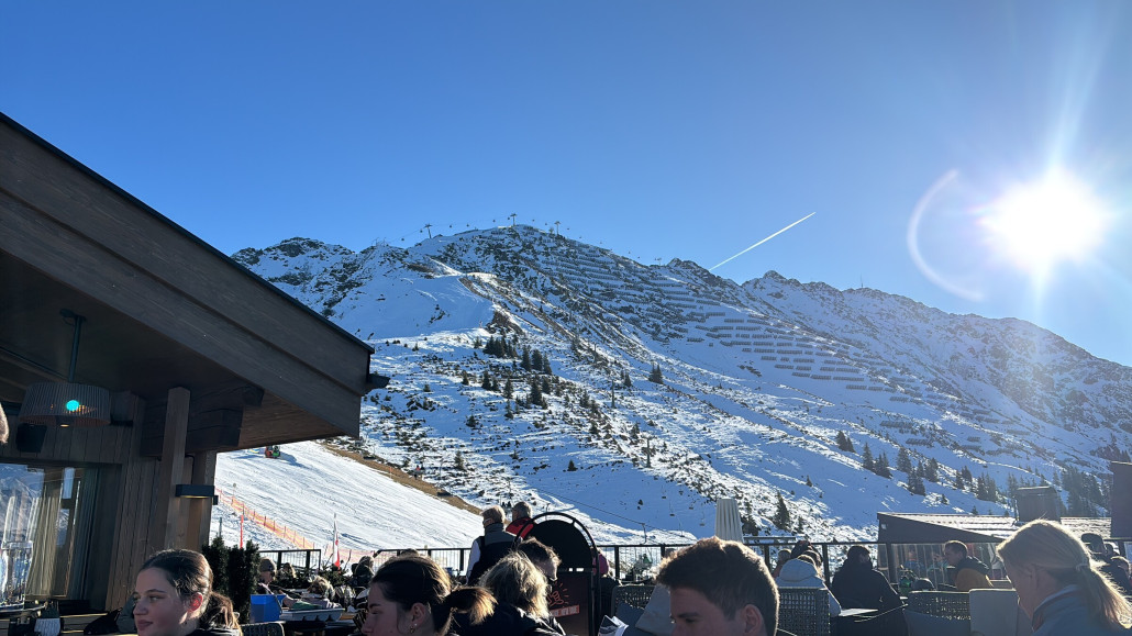 Heute dann mal kurz vorbei am neuen Restaurant. Nur was getrunken - essen wollen wir da nach einem Blick in die Karte nix.