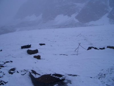 So sieht die Querung von Westen aus. Ziemlich flach das Ganze