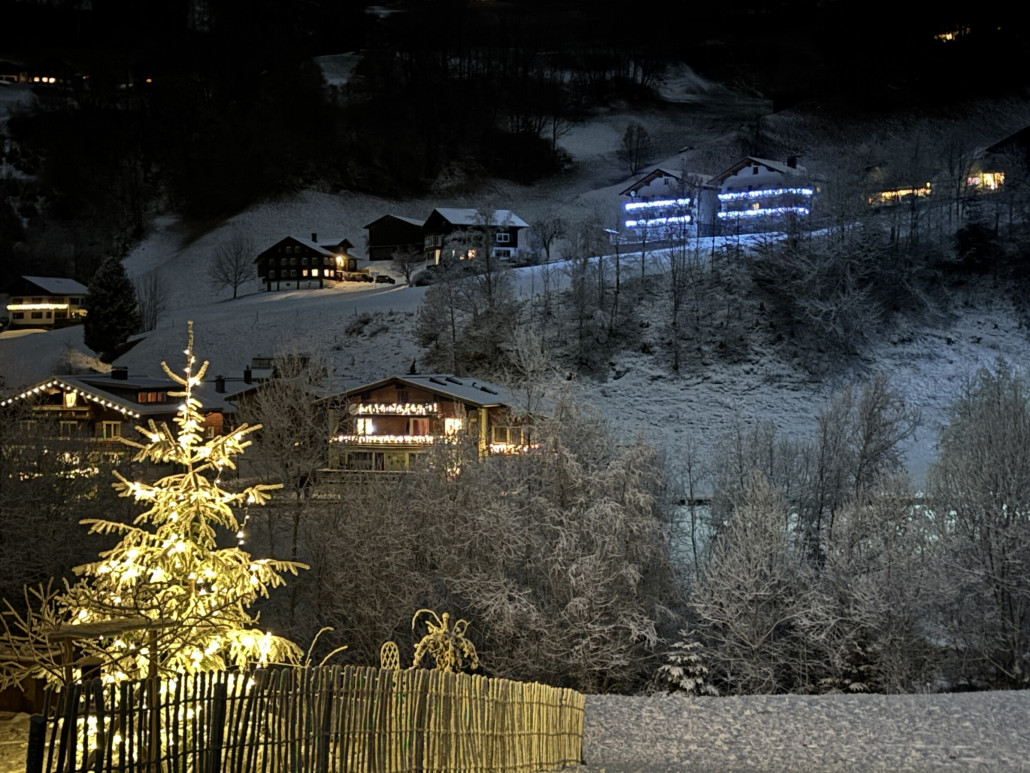 Weihnachtliche Stimmung am Silvesterabend im Silbertal