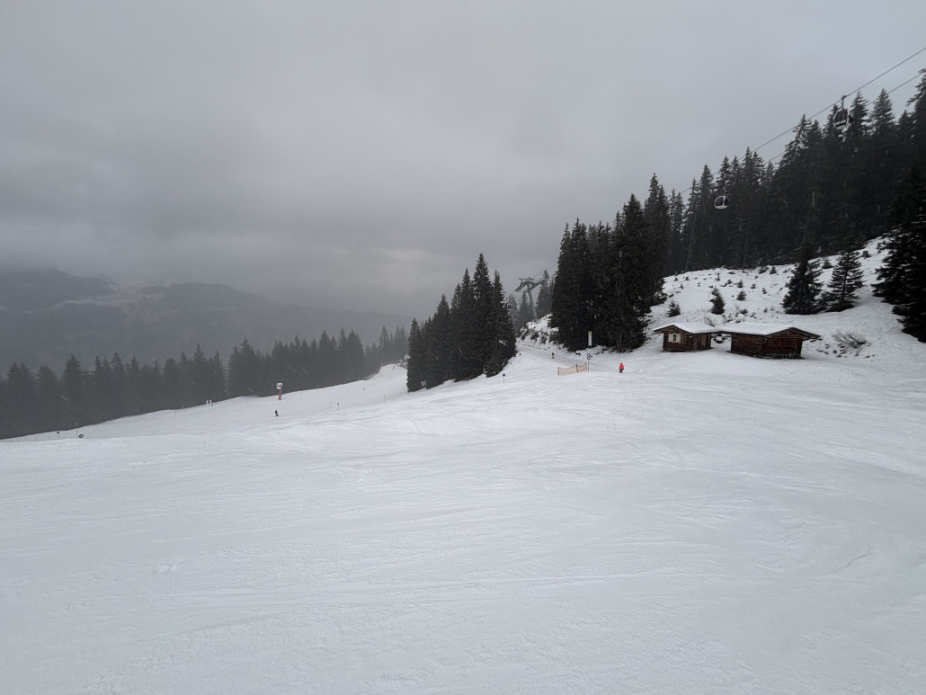 Dann schnell vor Betriebsschluss rüber zur Kapellbahn. Die Krieger werden müder und müder…