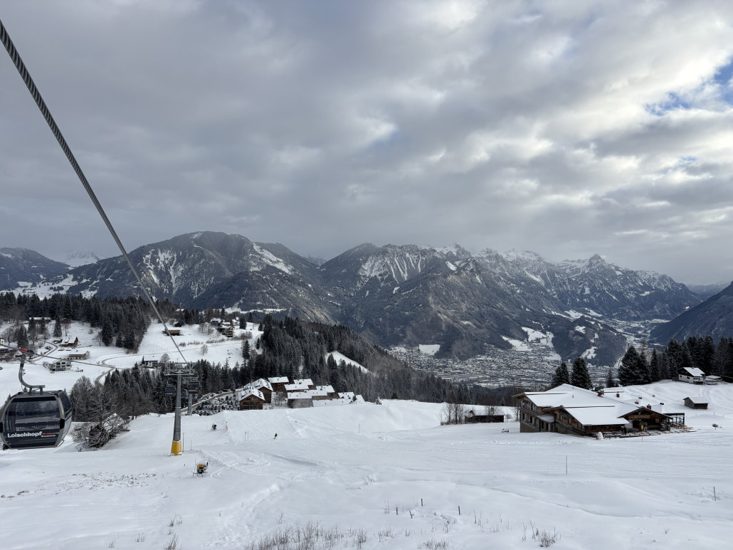 Und rein. Blick zurück zur Talstation