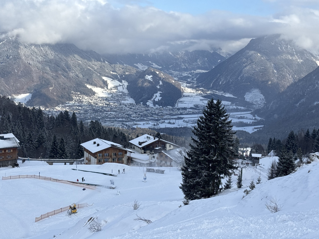 Und unten kommt die alte Einhornbahn 1 in den Blick…