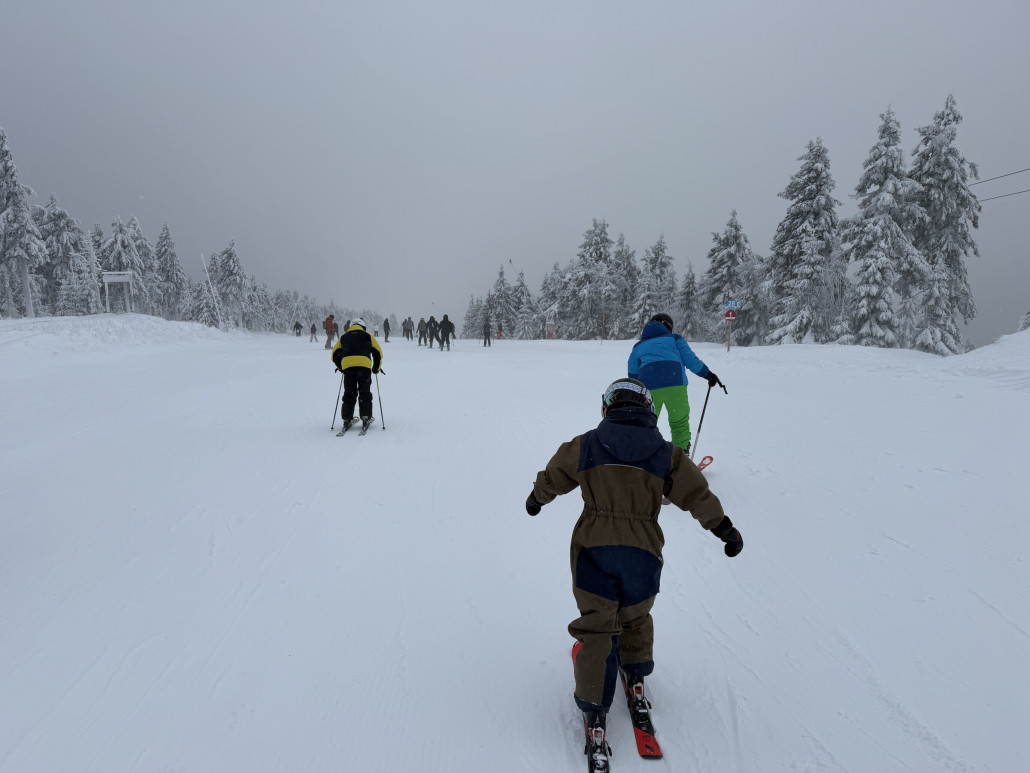 Viel Gegenwind am gemeinsamen Start von Jachymovska/Lazenska, es lief nur mühsam talwärts