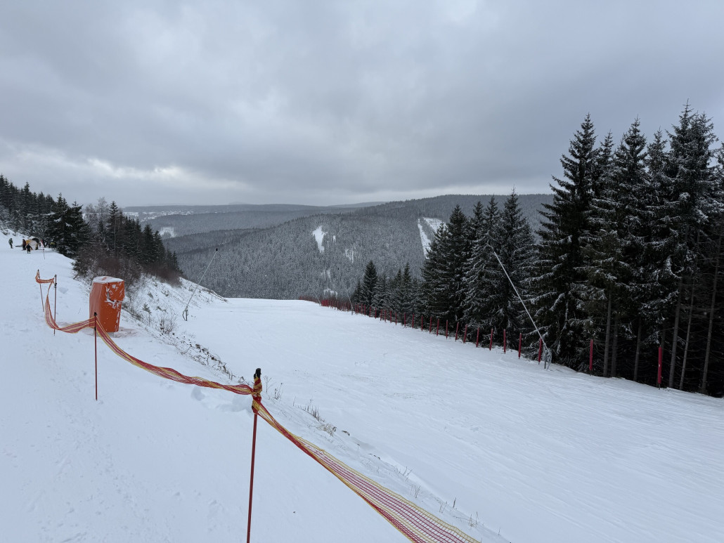 Flachstück der Jachymovska sieht man auch nicht viel von Beschneiung