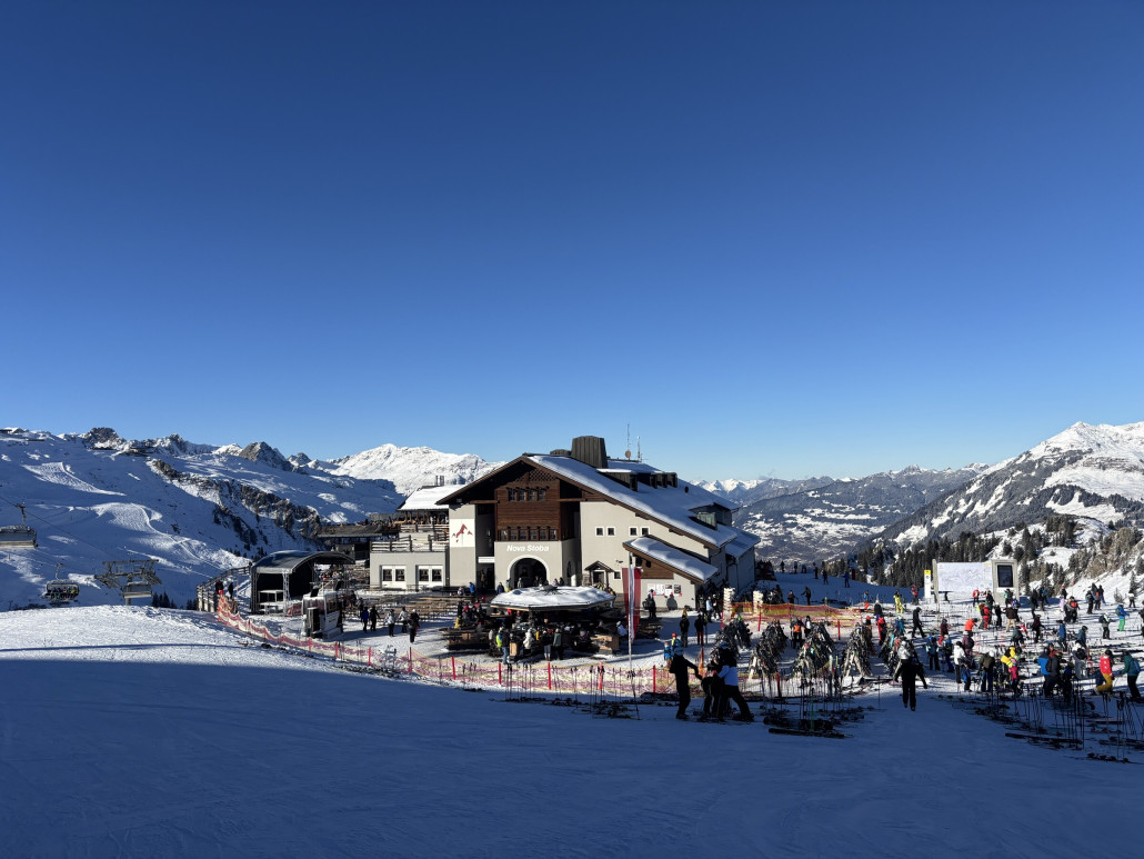 Nova Stoba - gut gefüllt