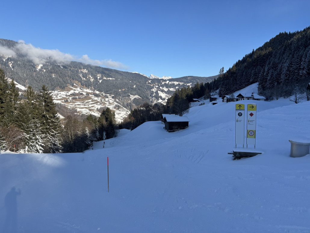 Skiroute Silbertal leider zu wenig Schnee.