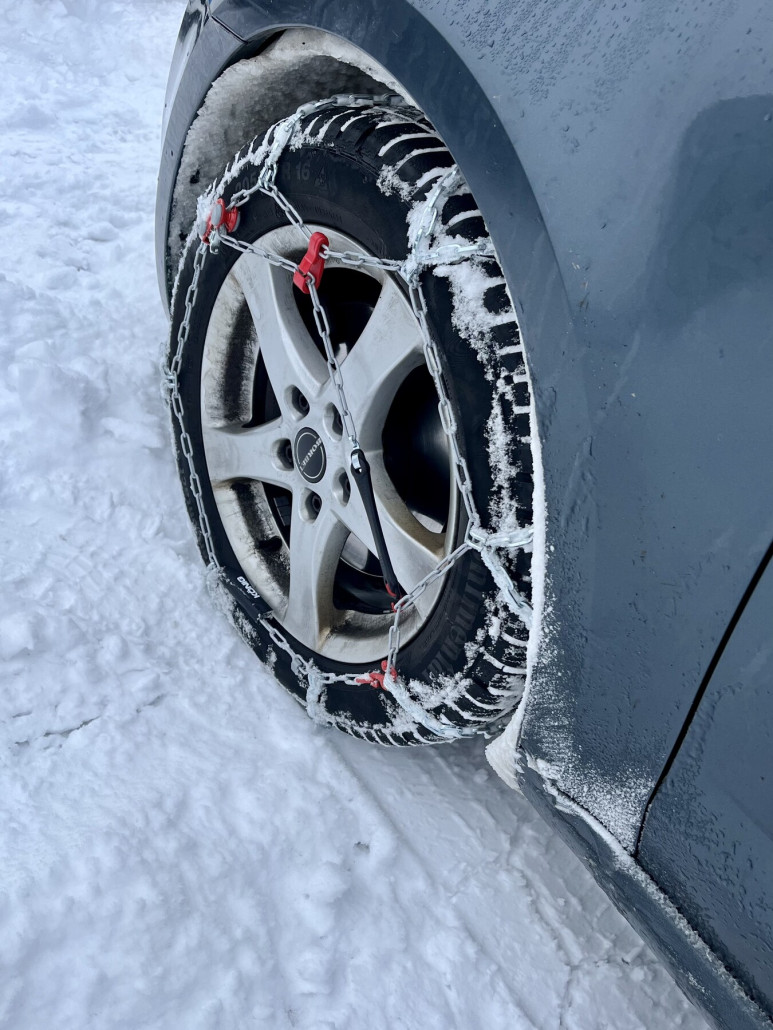 Chaînes obligatoires! ;)