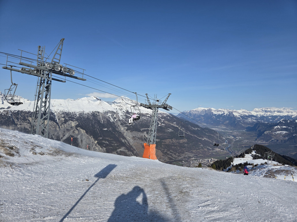 Pistenstart am Furggabüel.