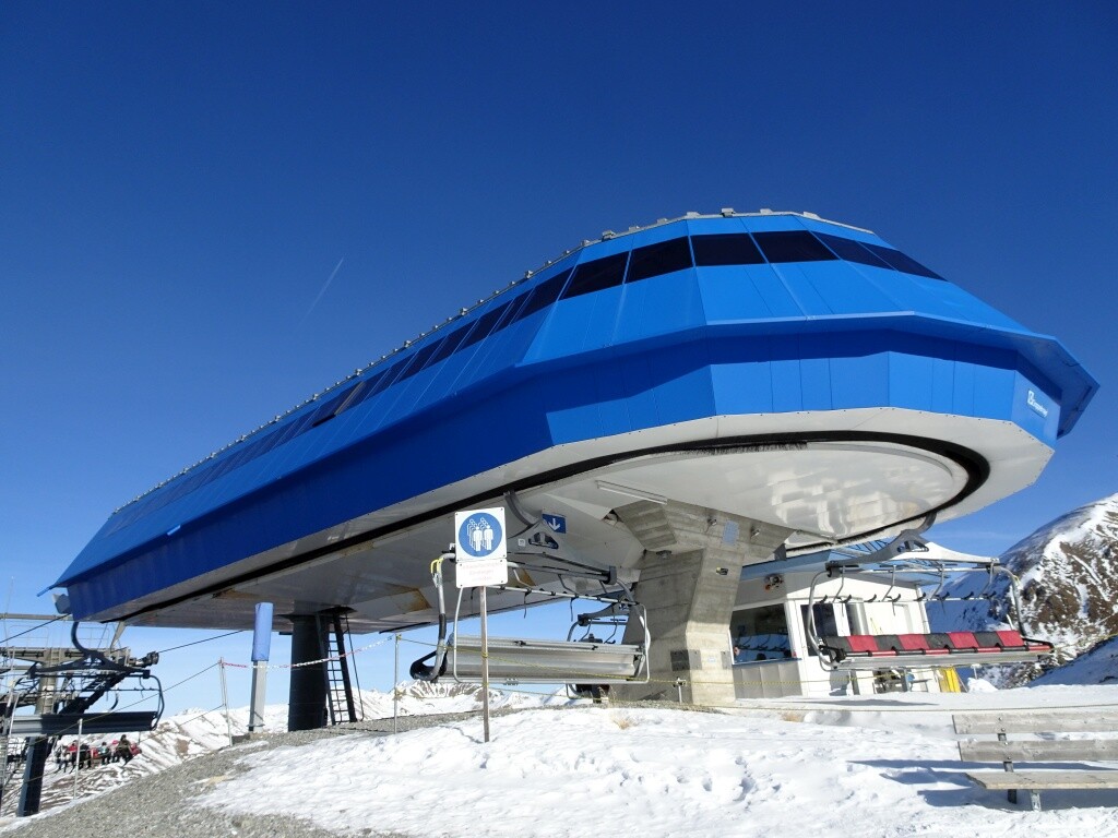 06 8KSB Zirm Bergstation.jpg