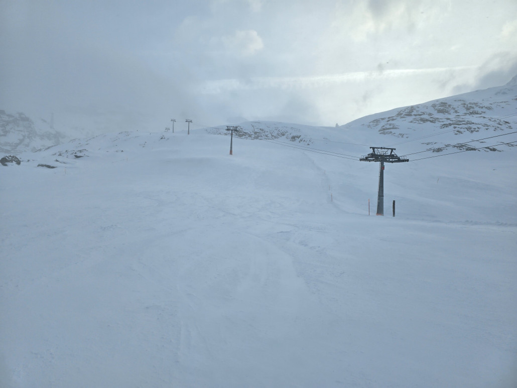An der windbedingt geschlossenen KSB Morenia am Nachmittag.