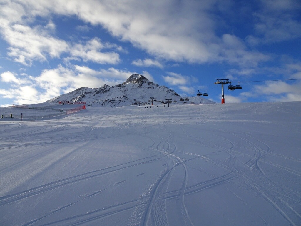 13 Piste 02 Schöneben - was eine Spielwiese.jpg