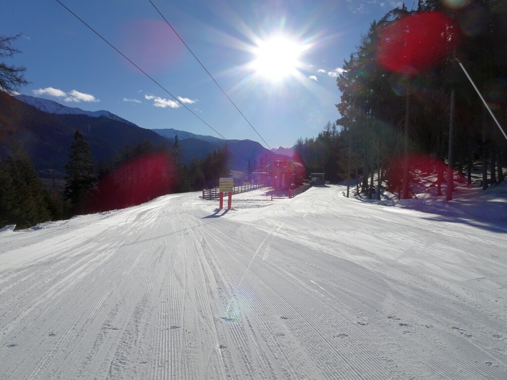48 10EUB St.Valentin-Schöneben 1+2 Mittelstation.jpg