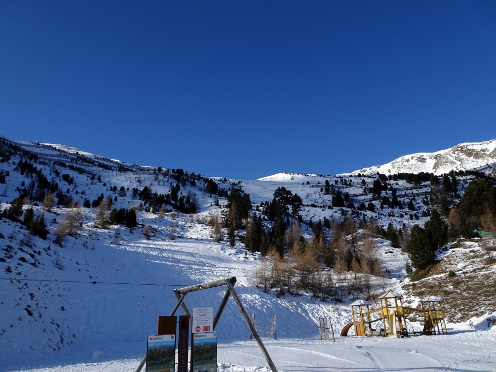 55 Auch hier oben waren mal Lifte und Pisten.jpg