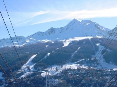 Zoom nach Plan Peisey mit der 6 KSB Peisey. Mit etwas Kenntnis kann man die Trassen der 3 SB Pra Lombard und der DSB Parcher erahnen, welche 2001 von der 6 KSB ersetzt wurden