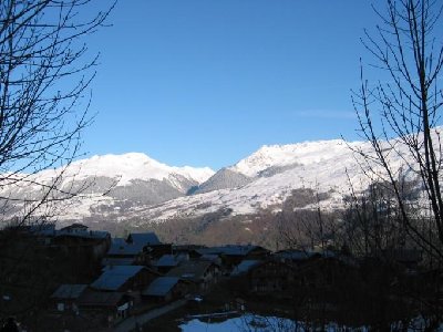 Winterliches Montchavin im April