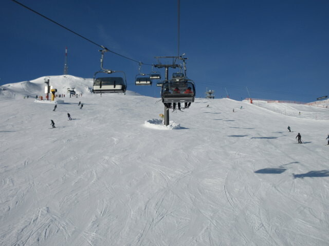 4-CLD-B Osthang, darunter die Piste "Osthang Einfahrt"