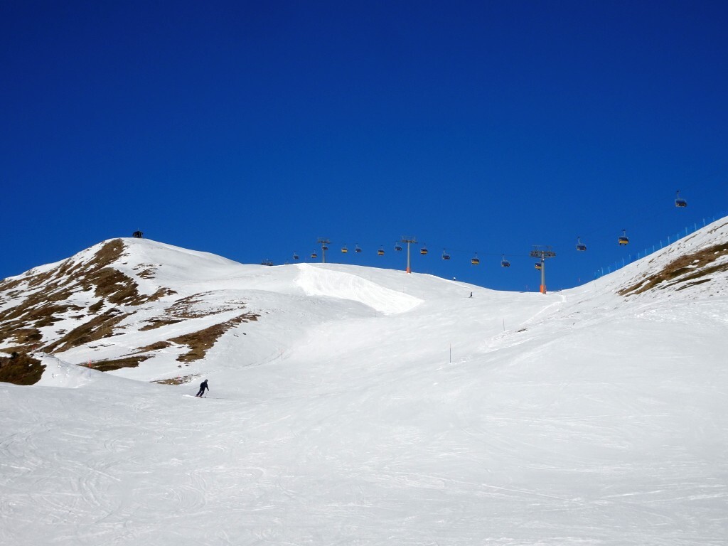 21 die äußere (von oben rechte) Abfahrt.jpg