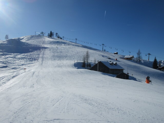 Ladenberg-Abfahrten, im Hintergrund der 4-CLF Ladenberg