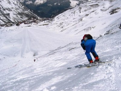 Hier testet Trimalchio mal auf der Original-Trasse seine Geschwindigkeit.  :D