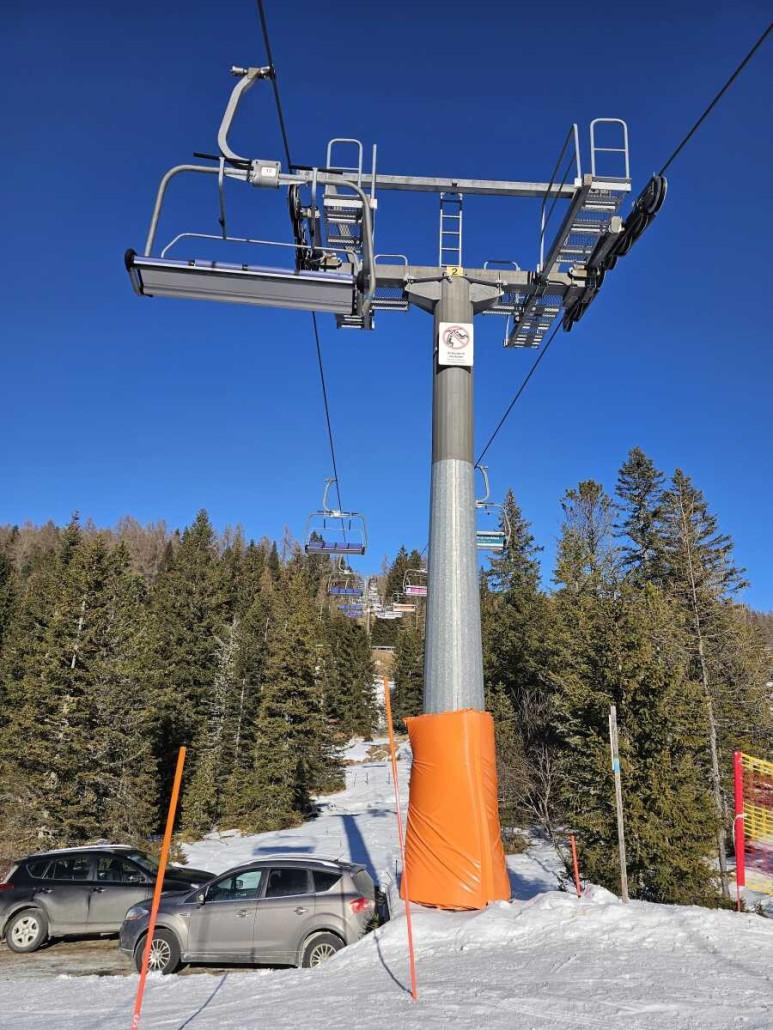 Der Bereich rund um die Talstationen der zwei Liftanlagen Sunjet &amp; Kruckn dient als zweiter, deutlich kleinerer Einstiegspunkt ins Skigebiet. Neben einem kleinen Parkplatz gibt es hier auch eine Liftkassa, die direkt ins Stationsgebäude integriert ist.