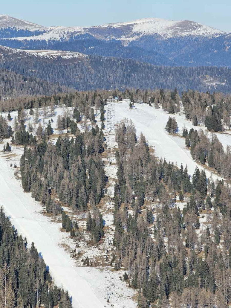 Zoom zur Sesselbahn.