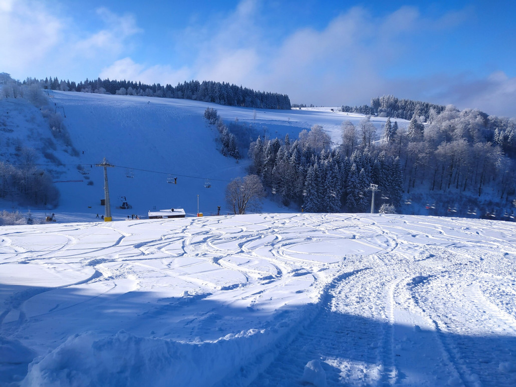 "Tiefschneefahren" auf der Brüchetalseite