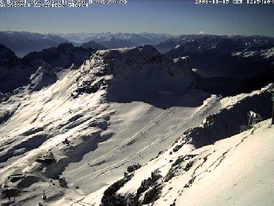 Die Pisten werden präpariert für Freitag