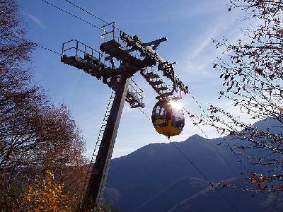 Kabine im Herbstlicht