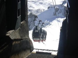 die Aus- und Einfahrt...