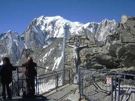 Chamonix 18  Blick auf Mont Blanc.jpg