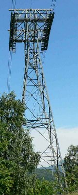 Nochmals fast 1:1 die gleiche Stütze wenn nicht sogar die gleiche Stütze wie die Luftseilbahn Kippel-Holz. Luftseilbahn Miglieglia-Monte Lema