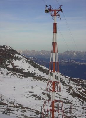 Kitzsteinhorn  Gipfelbahn Stütze 7.jpg