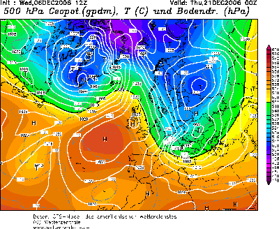 Um eine Antizonal geprägte Lage zu finden muss man zur Zeit weit in den Glasskugelbereich vordringen. Diese hier wäre herrlich. Das Hoch über Grossbritannien verhindert das einfliessen warmer Luft, Schneewetter eben.