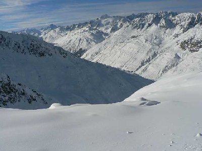 Abfahrten ins Felsental noch ungenutzt. Die wissen wieso. ;-)