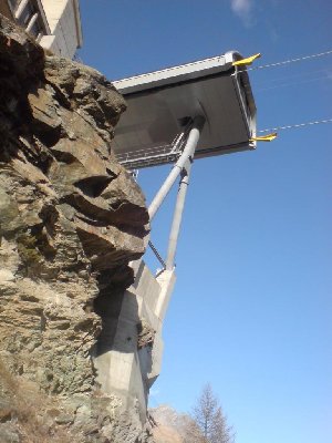 Imposante TST mit geneigtem Steher.