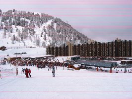 Vormittagsschlange an der 4 KSB Arpette, April 2004