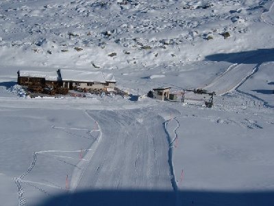 Skilift Ragiusa and Rabgiusa Hutte on Furtschellas